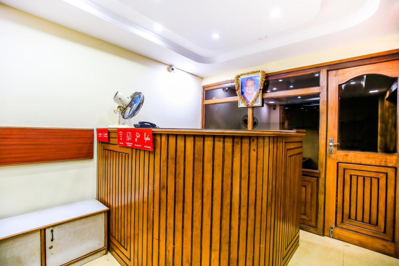 Hotel Oyo 23035 Srinivas Residency Madgaon Esterno foto