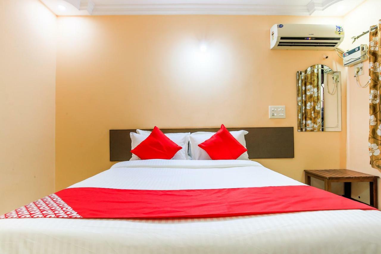 Hotel Oyo 23035 Srinivas Residency Madgaon Esterno foto